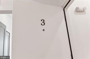 Building Photo - 716 W York St