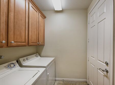 Building Photo - 80528 Avenida Camarillo