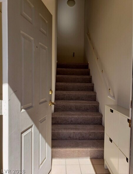 Primary Photo - 3504 Glorious Iris Pl