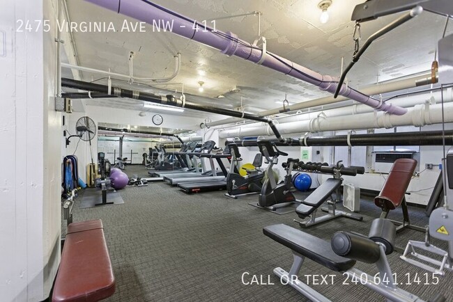 Building Photo - 2475 Virginia Ave NW