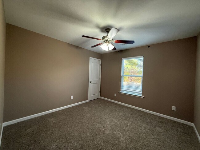 Building Photo - 4BED/2.5 BATH Home in Evans, GA