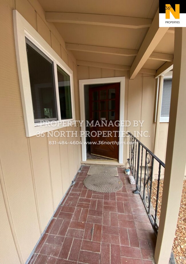 Building Photo - Carmel Valley Dreams