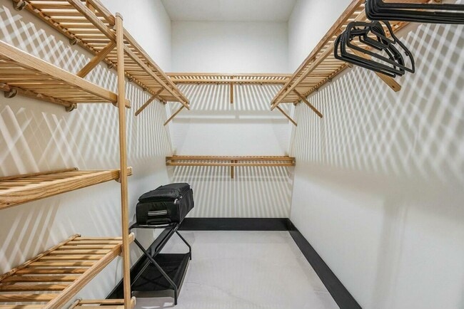 Building Photo - 13480 US-1