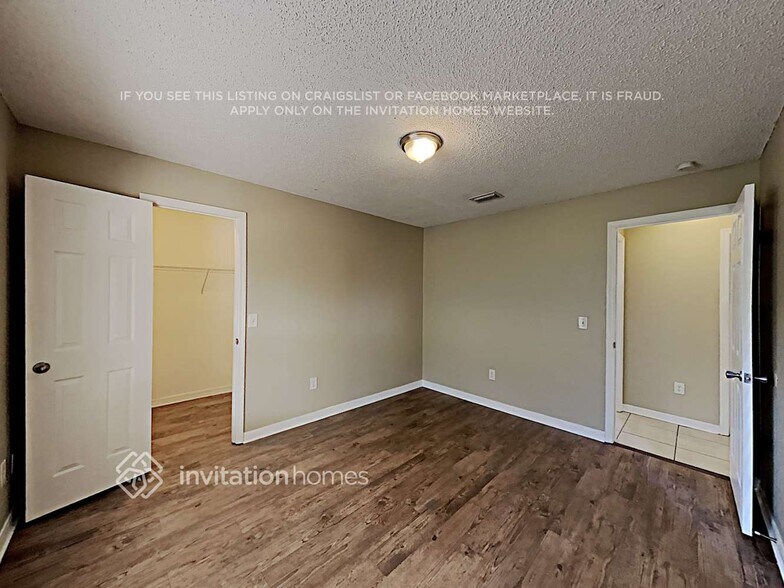 Building Photo - 5230 Kati Lynn Dr