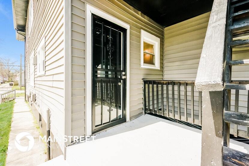 Building Photo - 409 S 39th St