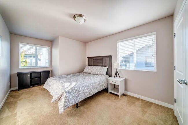 Building Photo - 845 Cannara Way