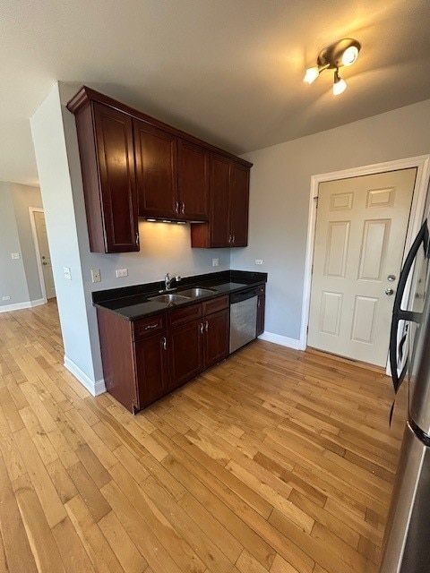 Building Photo - 2900 N Kolmar Ave