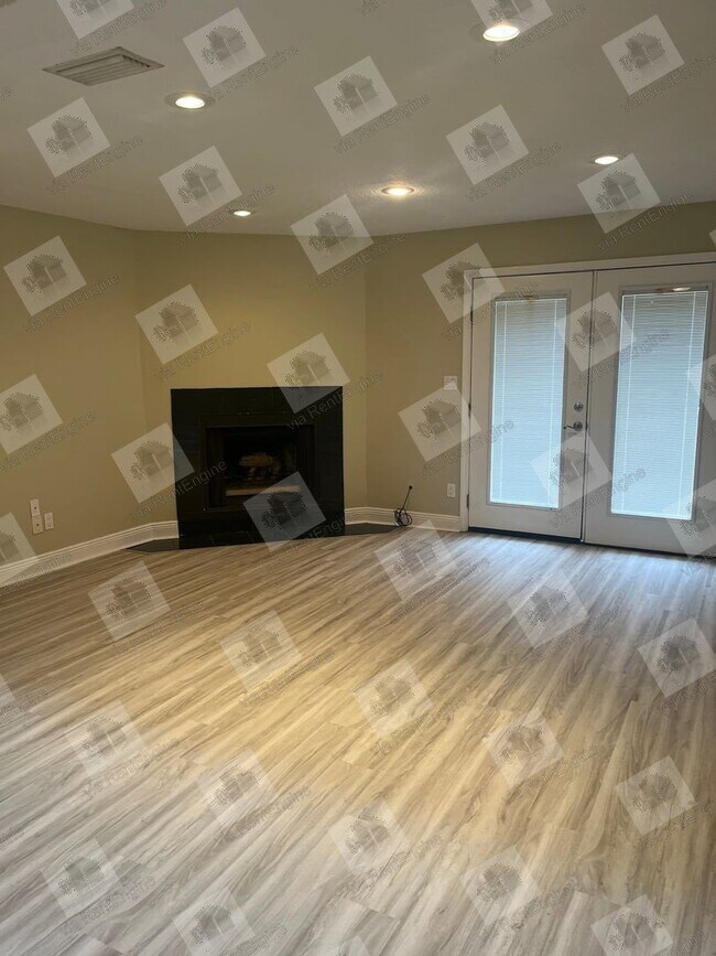 Building Photo - 4278 Brookside Dr