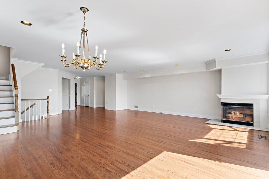 Building Photo - 119 Panorama Dr