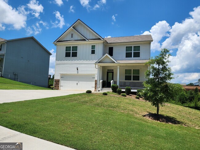 Building Photo - 5050 Calgary Dr