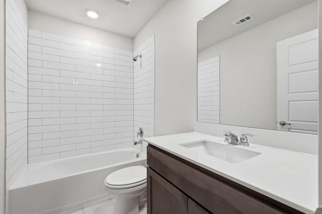 Building Photo - 920 Violet Wy