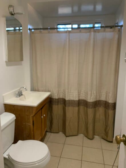 Primary Photo - 4165 Trinity Dr