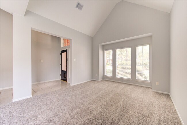 Building Photo - 15314 Amesbury Ln