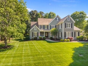 Building Photo - 107 Spears Creek Dr