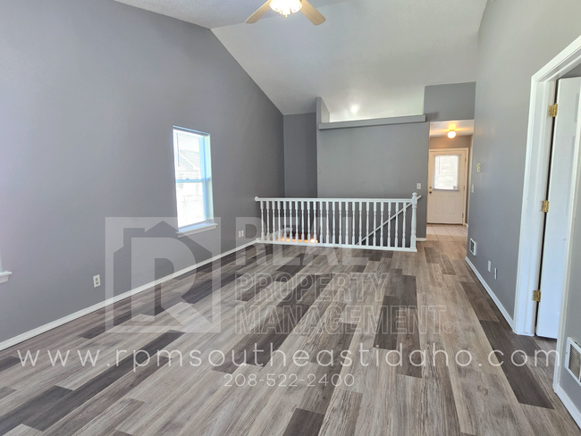 Building Photo - Spacious & Updated 4 Bedroom, 3 Bathroom Twin Home in Ammon (Idaho Falls) for Rent by Real Proper...