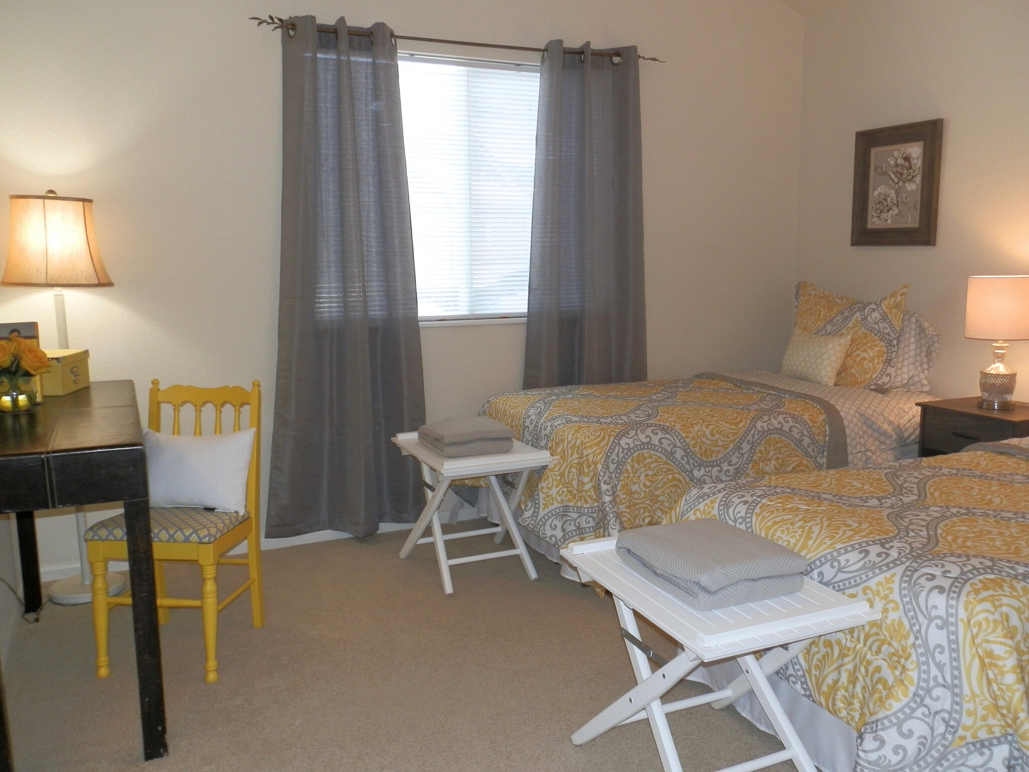 Secondary Bedroom with en suite bathroom - 5412 Seal Alley