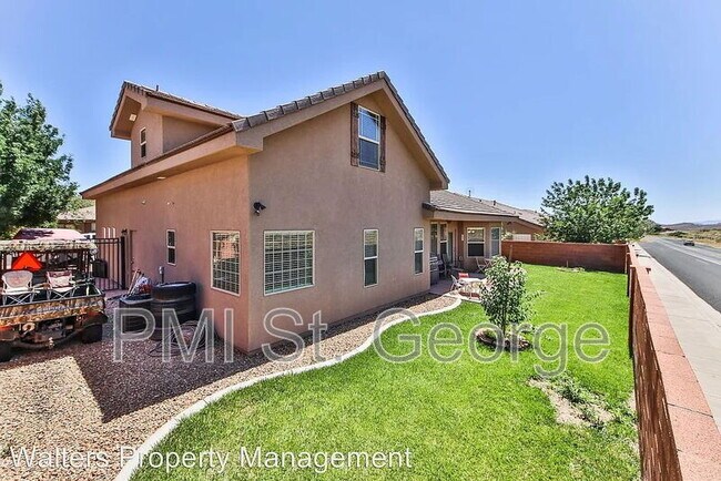 Building Photo - 3306 Bonita St