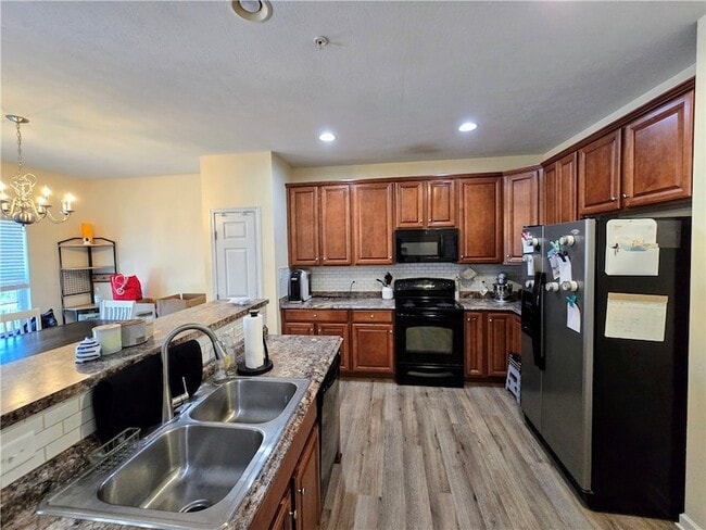 Building Photo - 809 Fairgate Drive