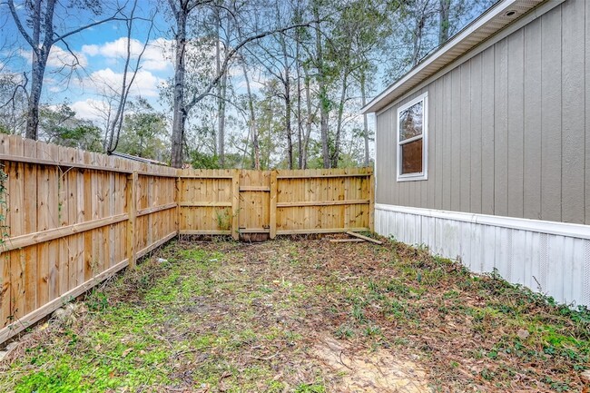 Building Photo - 10757 Doe Hill Dr