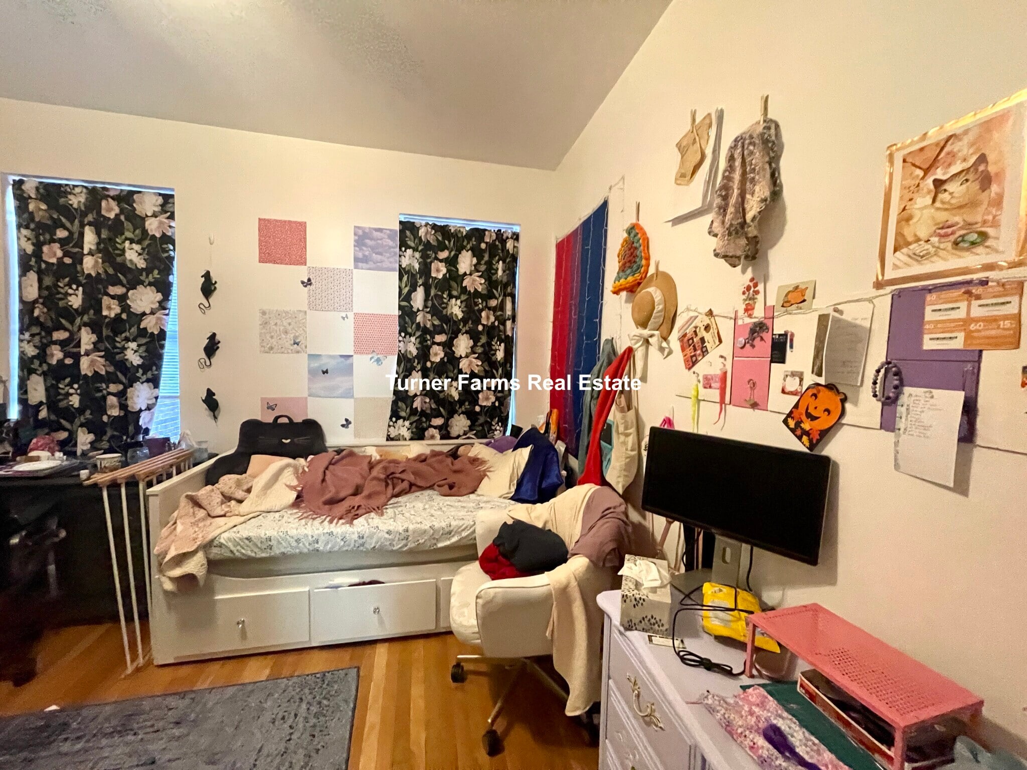 Building Photo - 243 Northampton St