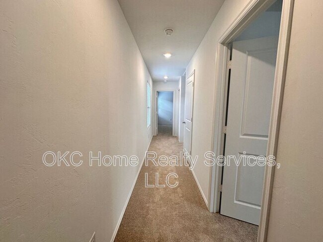 Building Photo - 3307 NW 148th St