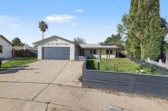 Building Photo - 201 Dorothy Ct