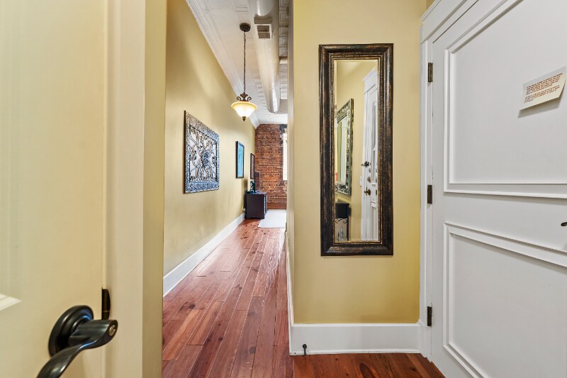 Building Photo - 4 Beaufain St