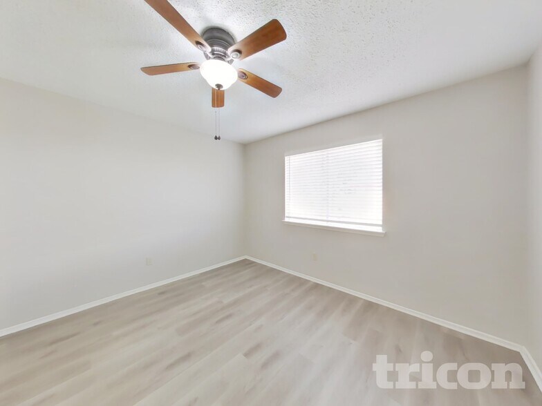 Building Photo - 11118 Nepau Dr