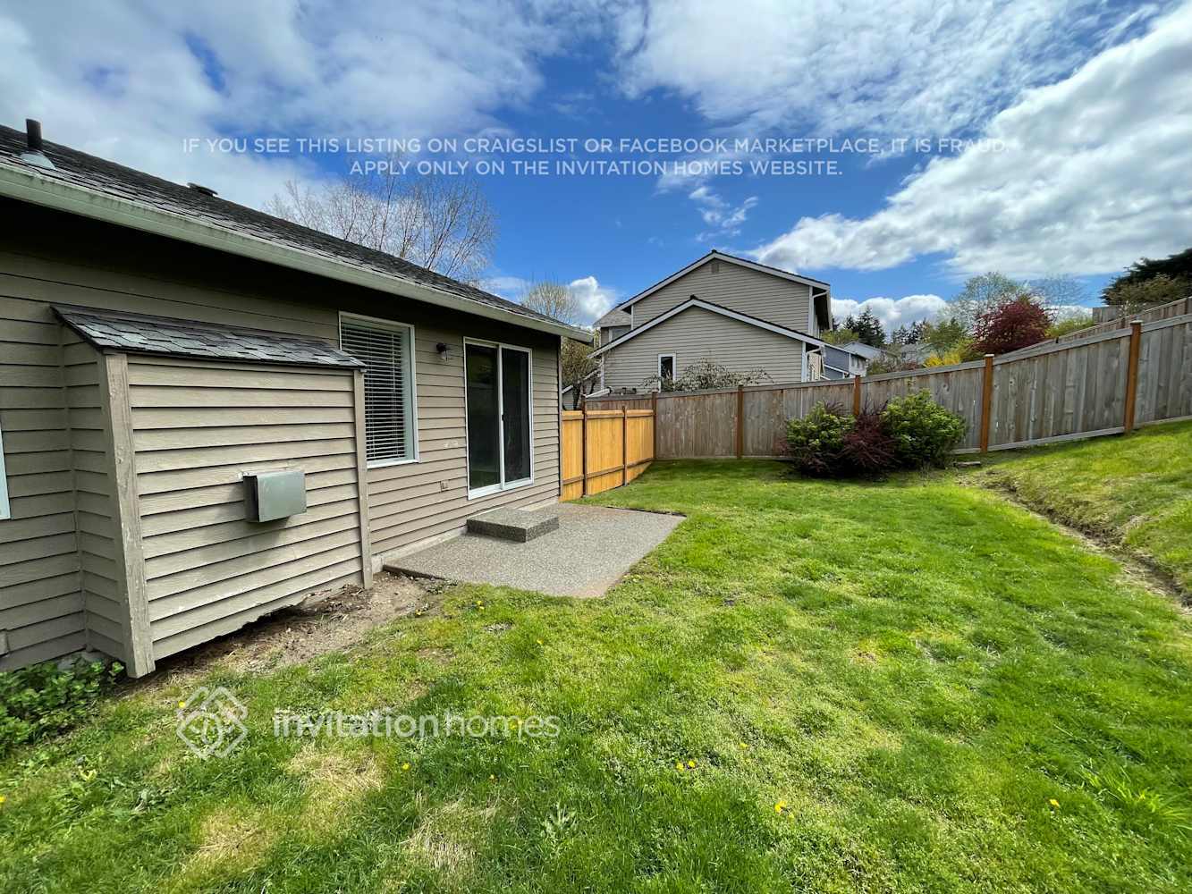 Building Photo - 5008 Norpoint Way NE