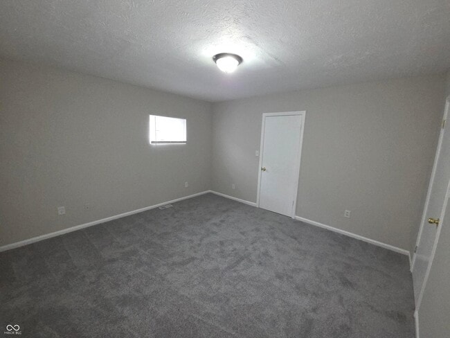 Building Photo - 3614 E New York St