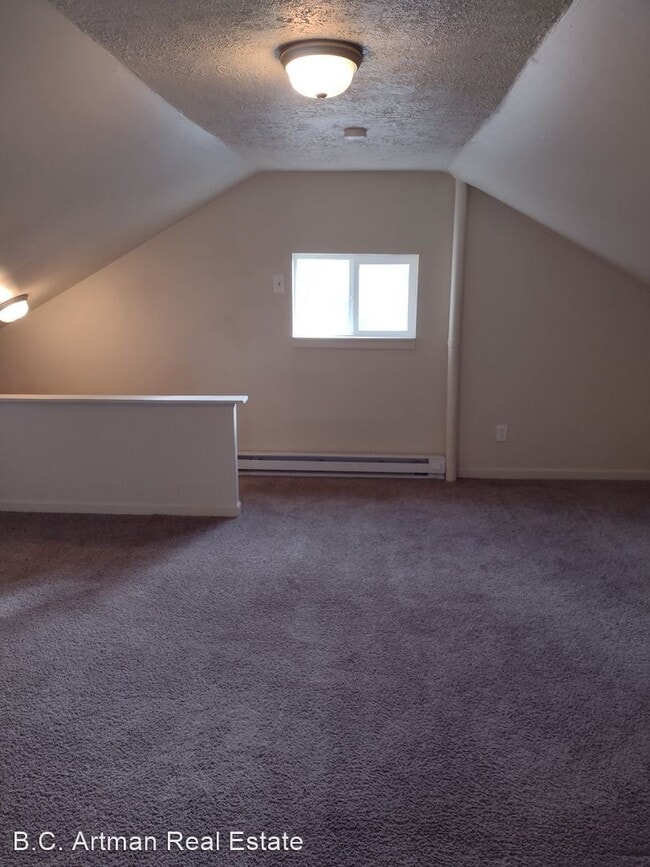 Building Photo - 2 br, 2 bath House - 641 Margaret Street