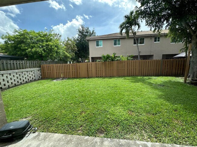 Building Photo - 6898 NW 166th Terrace