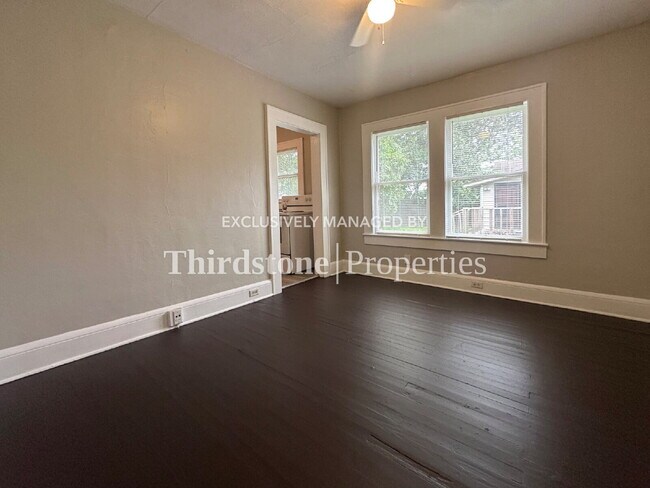 Building Photo - 3048 Hunt St