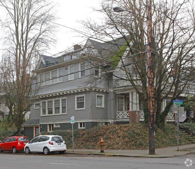 Primary Photo - 240 NW 20TH Ave