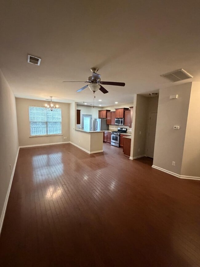 Building Photo - 827 Bibury Ct