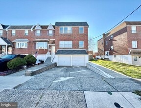 Building Photo - 3746 Genesee Dr