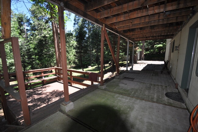 Building Photo - 23660 Ontario Dr