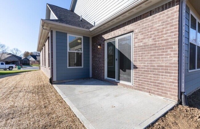 Building Photo - 8060 Clarks Creek Ct