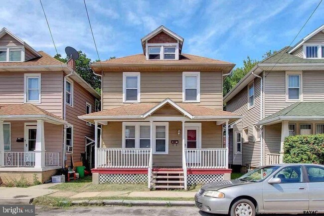 Primary Photo - Coming Soon! - Recently Renovated 3 Bedroo...