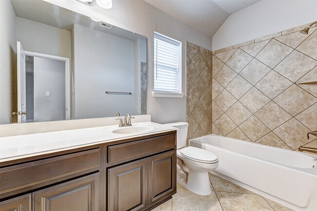 Building Photo - 19015 Blue Valley Ln