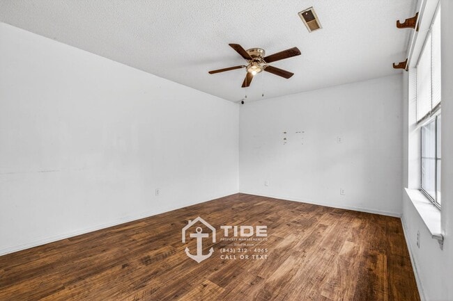 Building Photo - Your Private Retreat Near Downtown Summerville