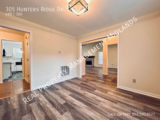 Building Photo - 305 Hunters Ridge Dr
