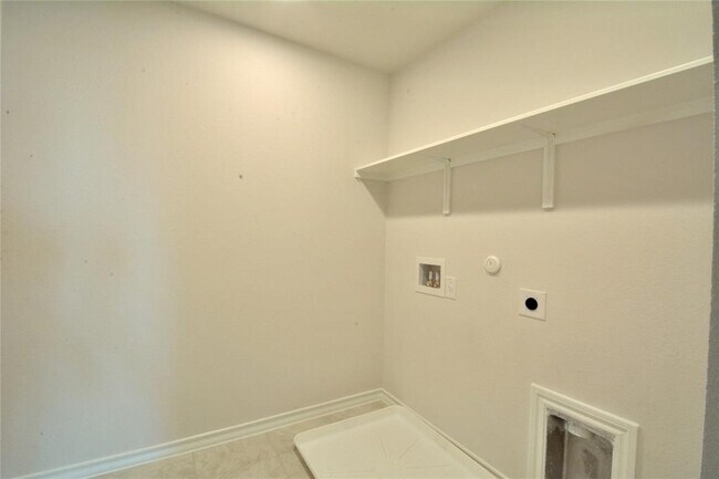 Building Photo - 349 Capstone Rd