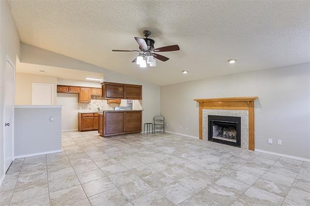 Building Photo - 5301 Carpenter Dr