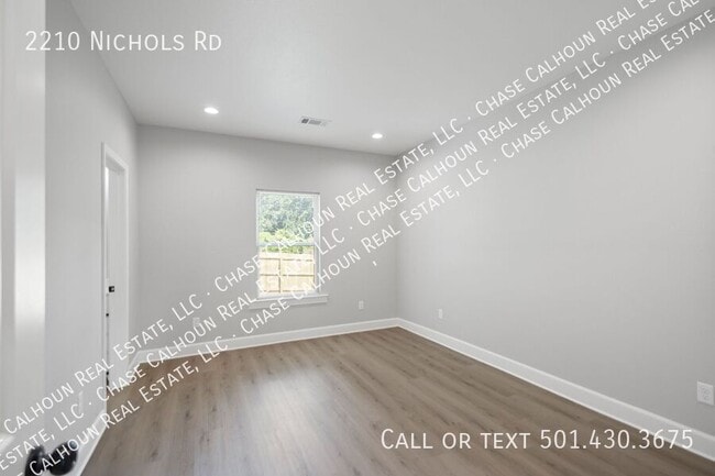Building Photo - 2210 Nichols Rd