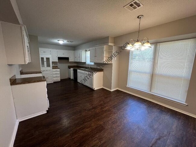 Building Photo - 2437 NW 112th St