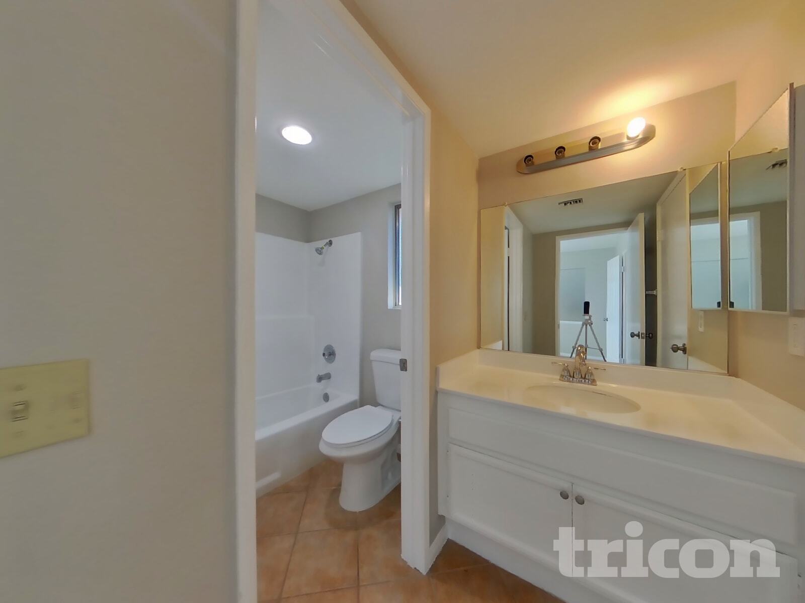 Building Photo - 3401 Spruce St