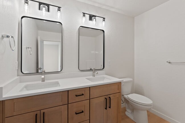 Building Photo - 19302 E Sprague Ave