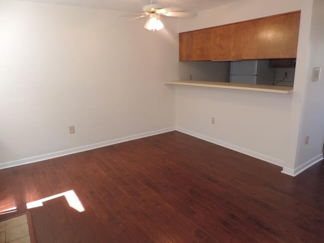 Building Photo - 2808 Ferret Ct