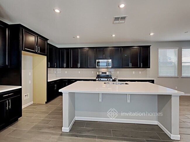 Building Photo - 2233 Millsap Ct